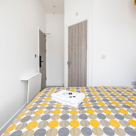 Victorian Beauty With Private Toilet And Shower Near Tube Station London Eksteriør billede