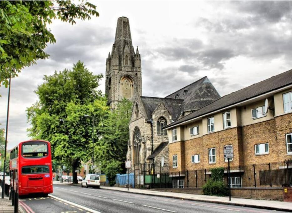 Victorian Beauty With Private Toilet And Shower Near Tube Station London Eksteriør billede